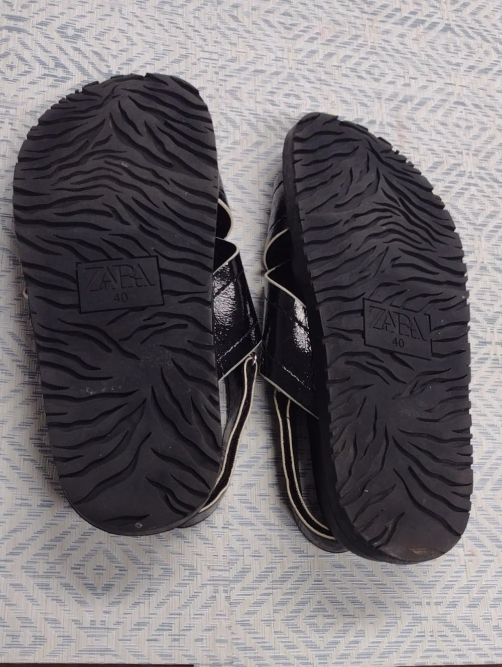 Zara Black Patent Cross-Strap Slingback Sandals,Comfortable and soft. - Picture 7 of 16